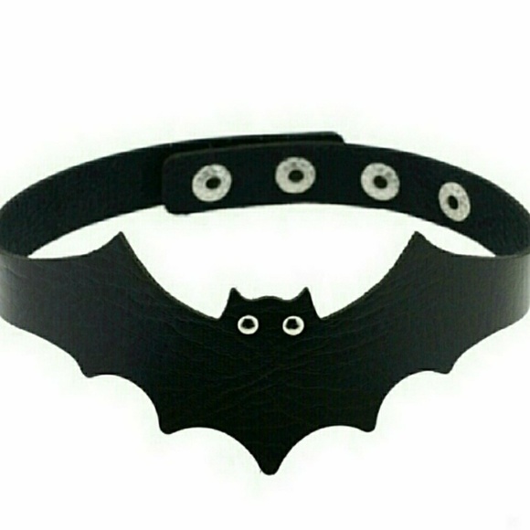 NEW🎃Hot Topic, Bat Choker - Picture 3 of 4